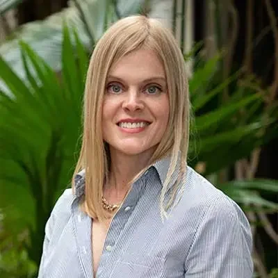 Dr. Suzanne B. Reinhardt, DMD, of Prosthodontics of Princeton.
