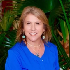Dawn, Registered Dental Hygienist, Prosthodontics of Princeton.